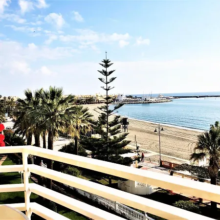 Frente A La Playa Benalmadena Pto Marina Apartment Benalmadena