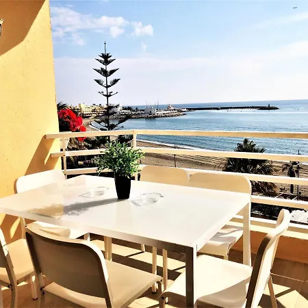 Frente A La Playa Benalmadena Pto Marina Apartment Benalmadena